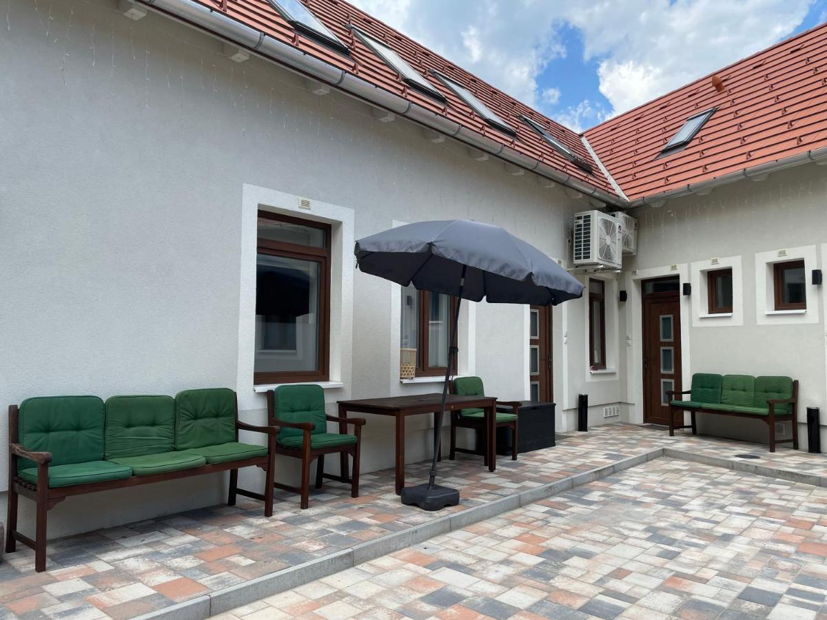 Monbuhim Comfort Veszprém Exteriér fotografie