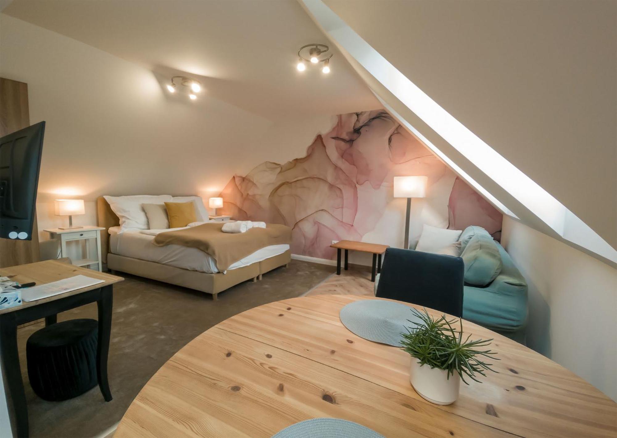 Monbuhim Comfort Veszprém Exteriér fotografie