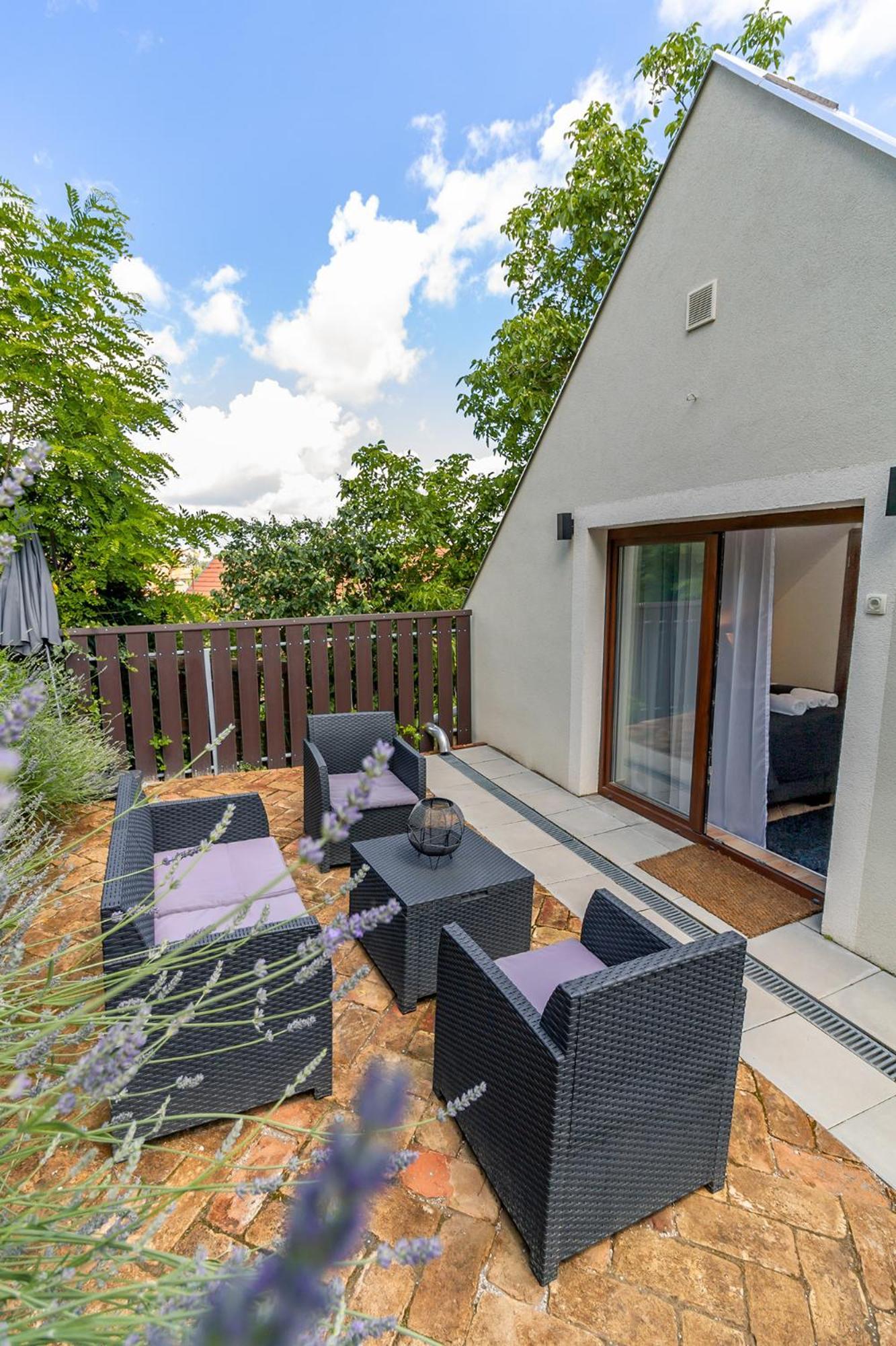 Monbuhim Comfort Veszprém Exteriér fotografie